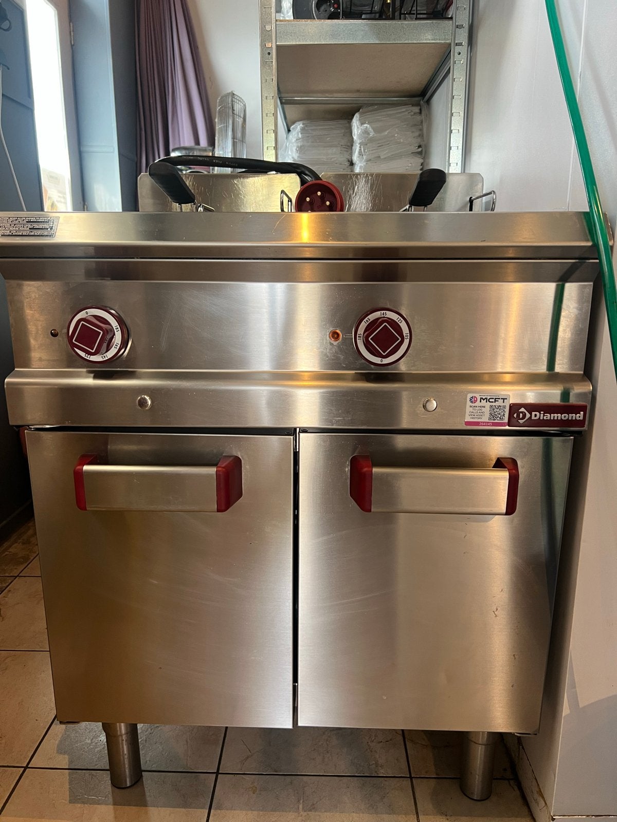Diamond Elektrische Friteuse 2x13L op Kast E7/F26A7-N, 4 liter of meer, Ophalen, Gebruikt, Duo-friteuse