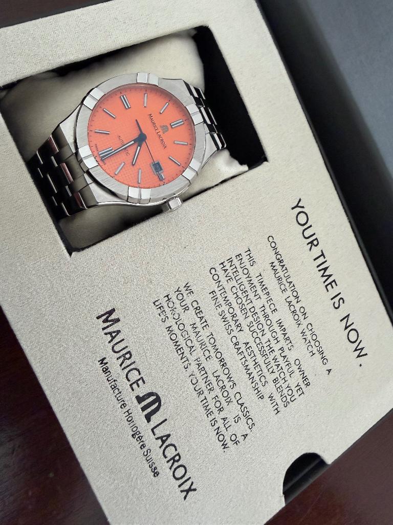 Maurice Lacroix Aikon Automatic Oranje Wijzerplaat, Staal, Staal, Polshorloge, Zo goed als nieuw