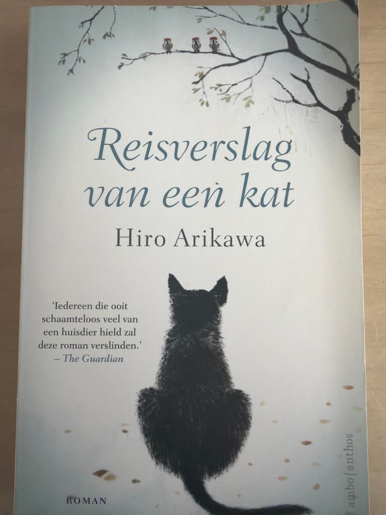 Reisverslag van een kat - Hiro Arikawa, Ophalen of Verzenden, Zo goed als nieuw, Nederland