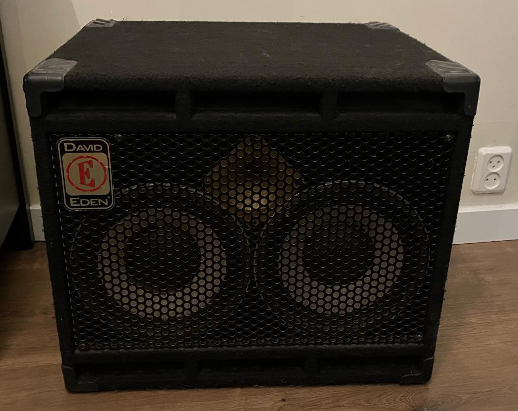 Eden D210XLT, Ophalen, Gebruikt, Basgitaar, 100 watt of meer