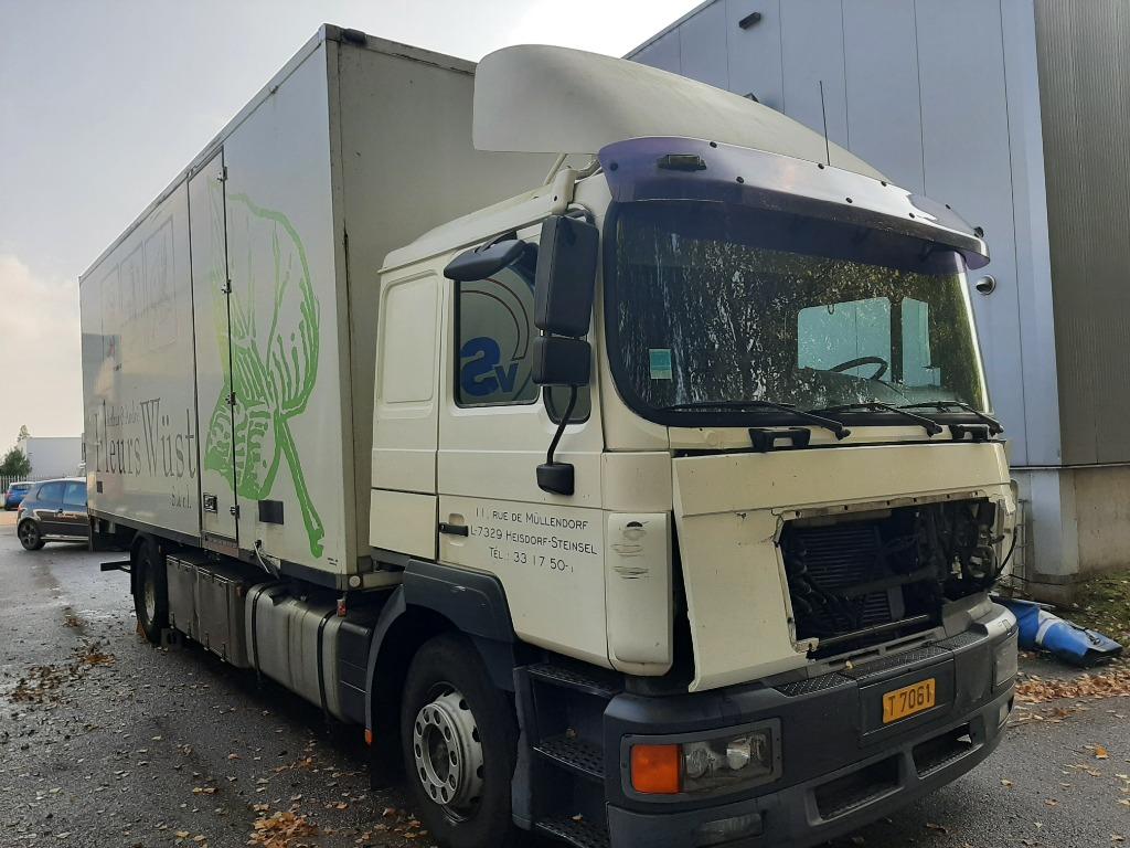 man 19.403 F2000 schade + geisoleerde laadbak, Ophalen, Gebruikt, MAN, Overige Auto-onderdelen