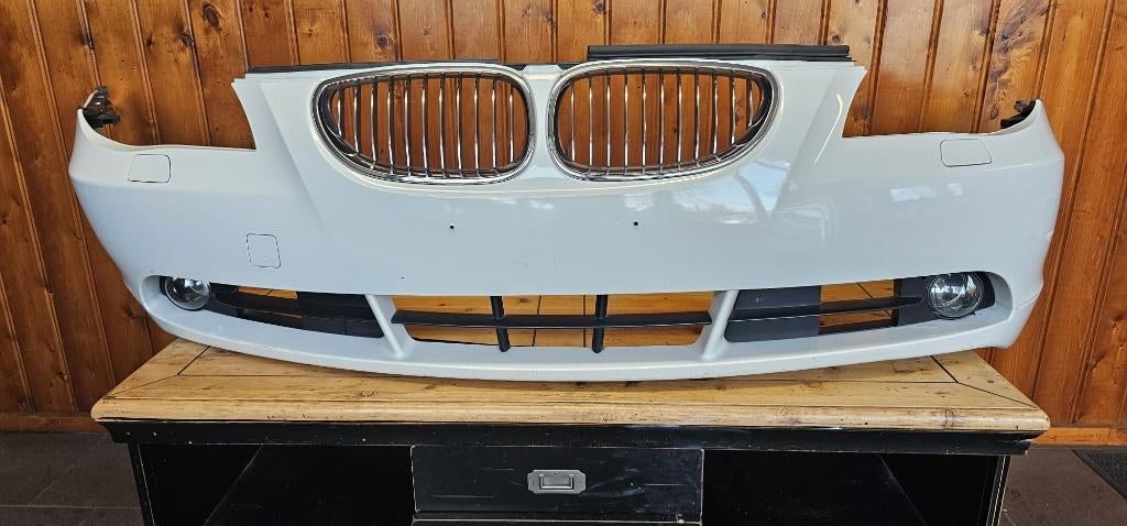 BMW E60 Complete Voorbumper, Auto-onderdelen, Ophalen of Verzenden, Gebruikt, BMW, Bumper