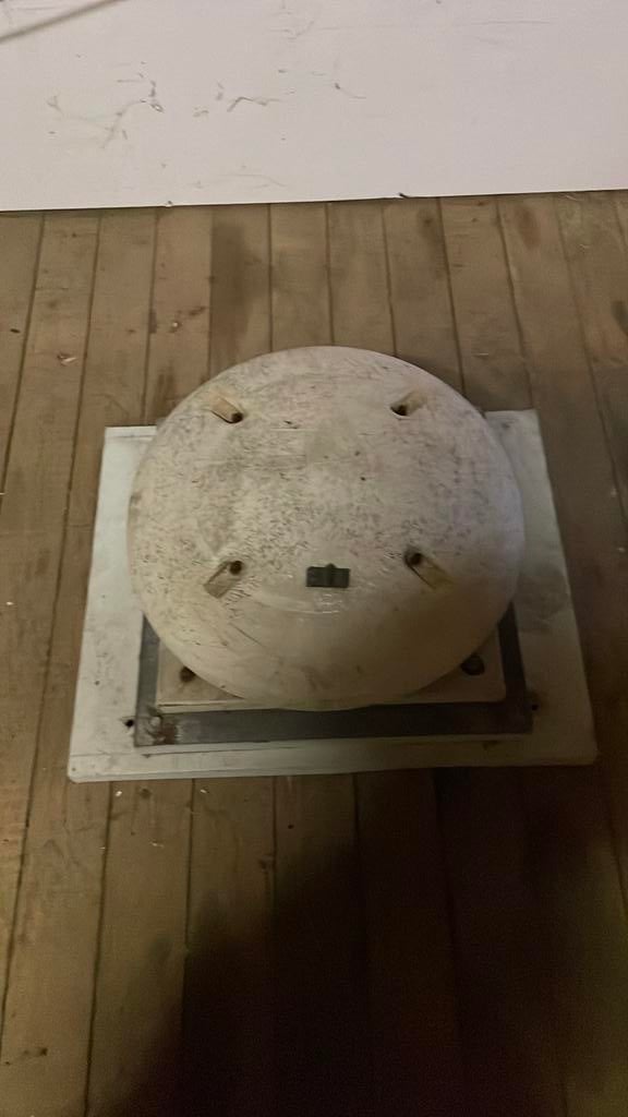 Te koop dakventilator 220 volt, Doe-het-zelf en Verbouw, Ventilatie en Afzuiging, Ophalen, Gebruikt, Ventilator