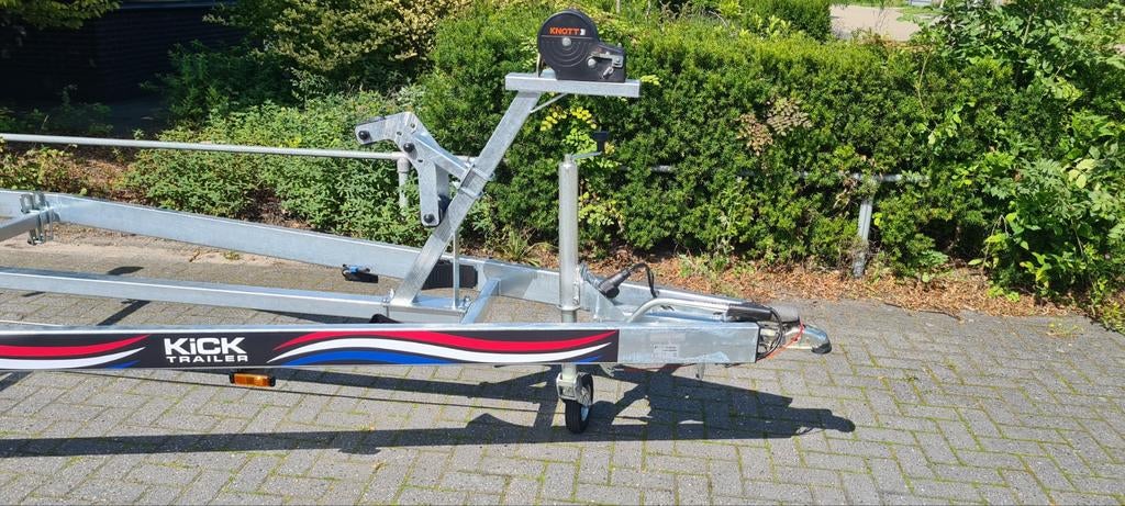 ACTIE!!  KiCK TENDER TRAILER GEREMD BUN-model, Watersport en Boten, Boottrailers, Ophalen, Minder dan 1500 kg, 6 tot 9 meter, Nieuw