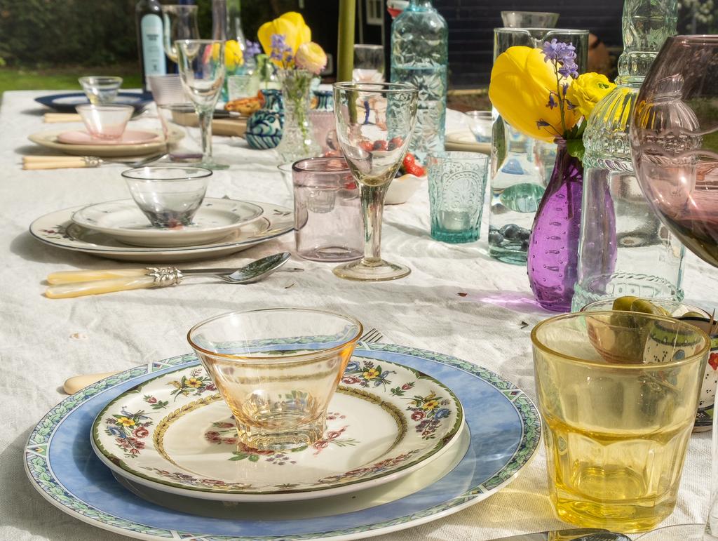 Vintage servies en tafeldecoraties te huur (diner party), Ophalen