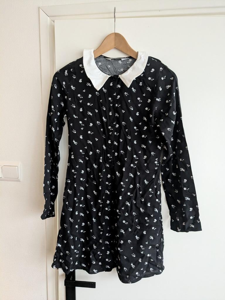 Leuke Wednesday jurk met witte kraag.maat 158, Ophalen, Zo goed als nieuw, Meisje