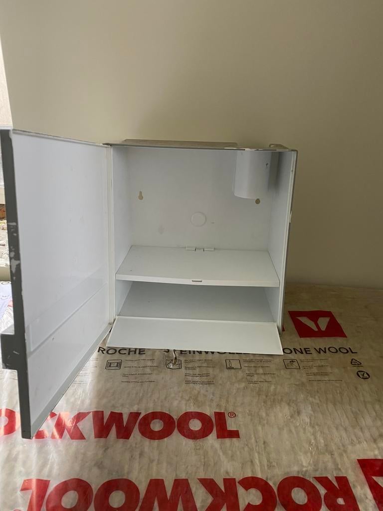 Toilet kastje, Ophalen of Verzenden, Zo goed als nieuw