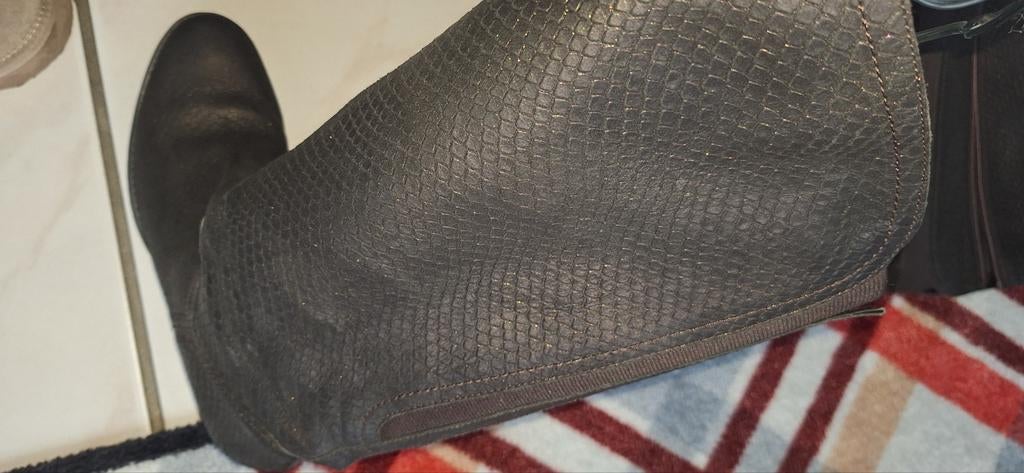 JJ footwear nieuwe laarzen steunzolen en dikke kuiten 41, Ophalen of Verzenden, Nieuw, Zwart, Hoge laarzen