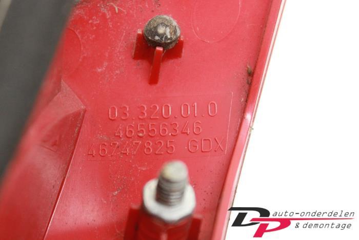 Achterlicht links van een Alfa Romeo 147, Gebruikt, -, -, Ophalen of Verzenden