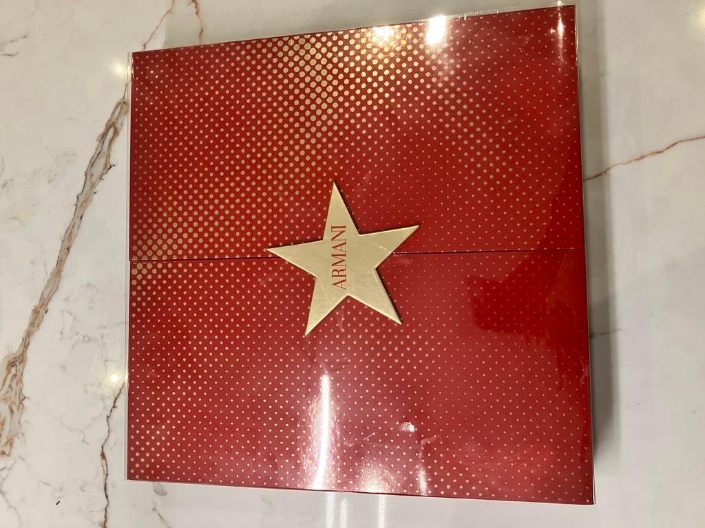 Armani Adventskalender Box - Leeg, Sieraden, Tassen en Uiterlijk, Uiterlijk | Cosmetica en Make-up, Gehele gezicht, Ophalen of Verzenden