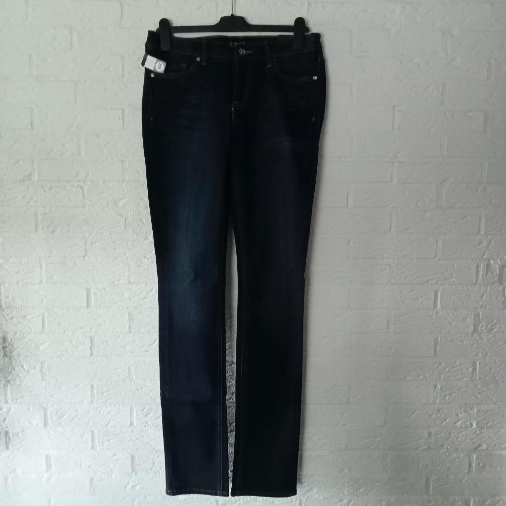 DYANNE skinny jeans donkerblauw mt 30/34 - nieuw met kaartje, Kleding | Dames, Blauw, Nieuw, Ophalen of Verzenden, W30 - W32 (confectie 38/40)