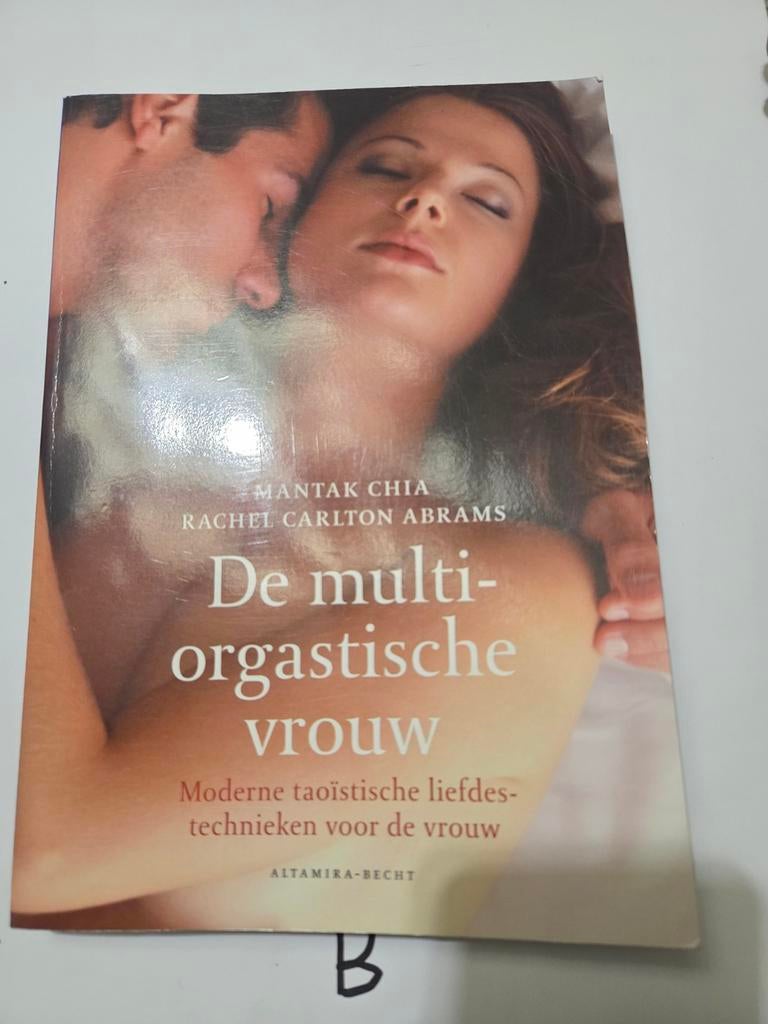 Mantak Chia - De multi-orgastische vrouw, Boeken, Ophalen of Verzenden, Zo goed als nieuw, Mantak Chia; R. Carlton Abrams