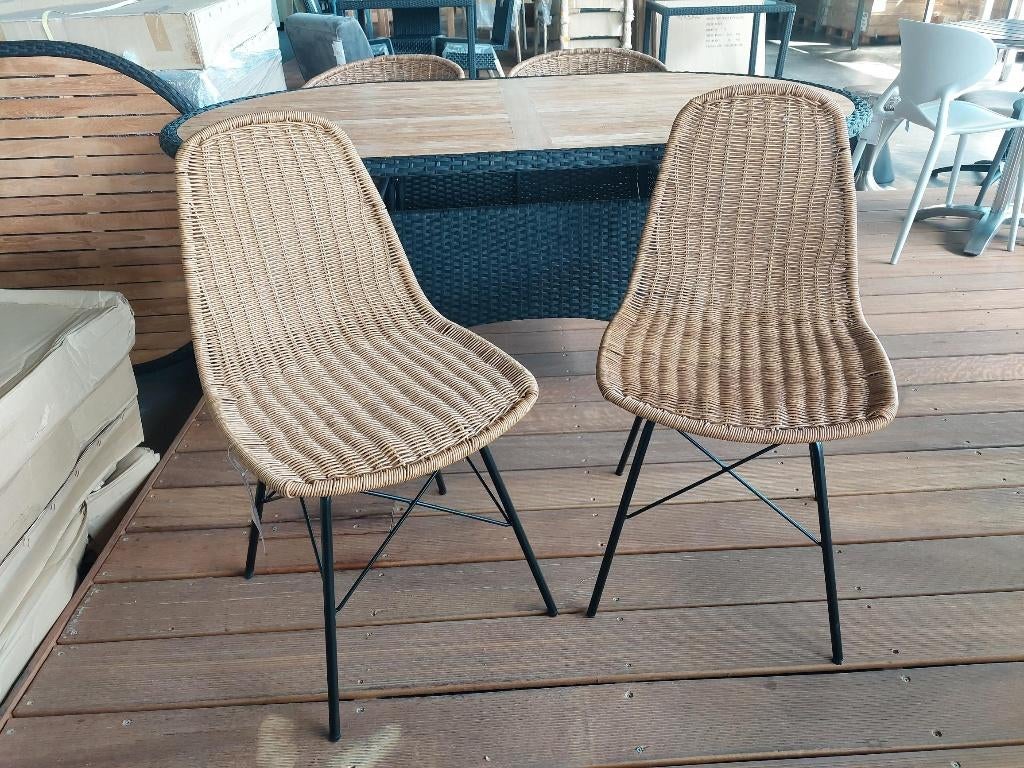 Outletuitverkoop! **29 mei** Set van 2 dezelfde stoelen, Huis en Inrichting, Stoelen, Ophalen, Twee, Overige kleuren, Horeca meubilair