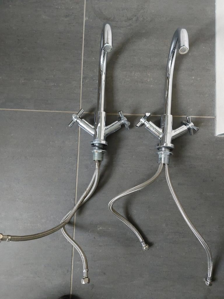 2 Wastafelkranen Olympia - Chroom, Doe-het-zelf en Verbouw, Sanitair, Ophalen of Verzenden, Gebruikt, Chroom, Wastafel