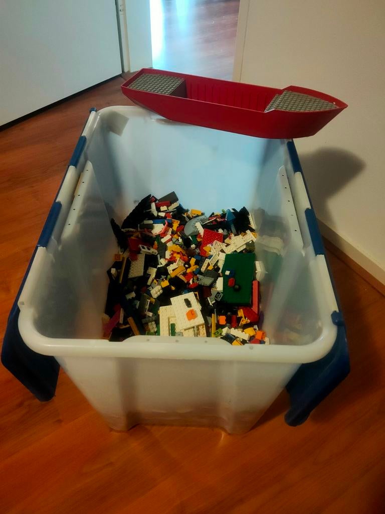 Grote Lego Bak (9kg) met Boot - Bijzondere Lego, Ophalen, Gebruikt, Losse stenen, Lego