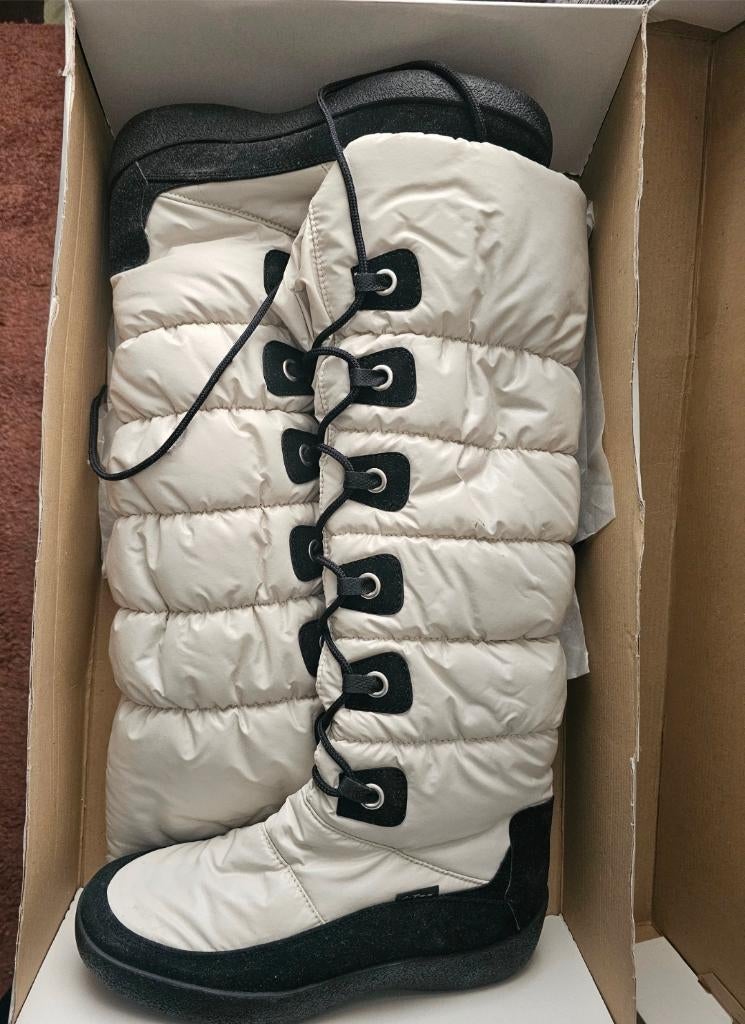 Spiksplinternieuwe dames moonboots: maat 42, Ophalen, Wit, Overige typen, Nieuw