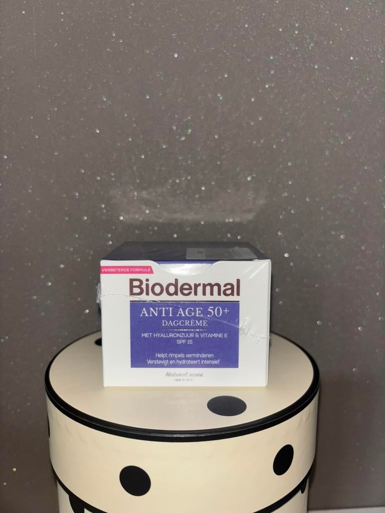 Biodermal Anti Age 50+ Dagcrème SPF15 - Nieuw & Geseald, Ophalen of Verzenden, Nieuw, Gehele gezicht, Verzorging