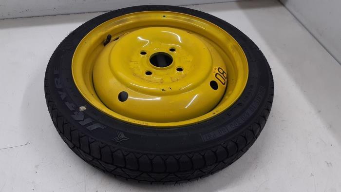 Thuiskomer van een Nissan Pixo, Auto-onderdelen, Banden en Velgen, Personenwagen, Gebruikt, 3 maanden garantie, Ophalen of Verzenden