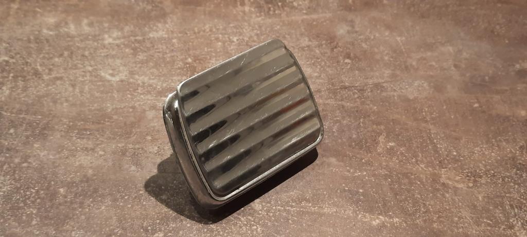 Volkswagen kever cabrio asbak voor achterzij paneel, Ophalen of Verzenden