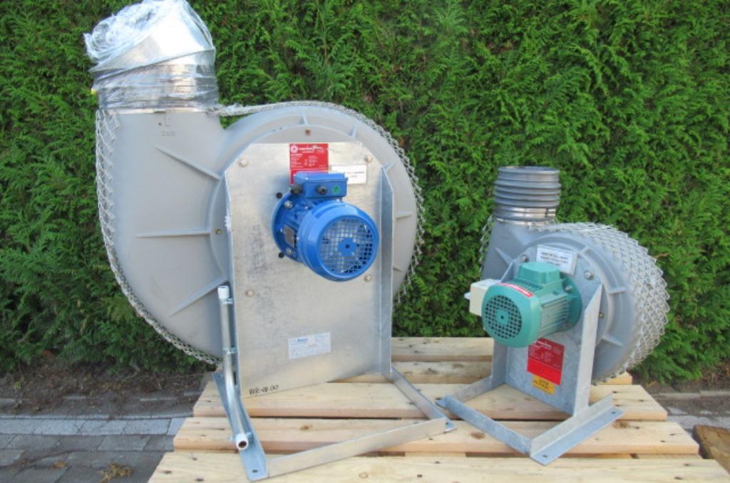 Afzuiger kunststof diverse modellen  400 volt., Ophalen, Gebruikt, Afzuiger