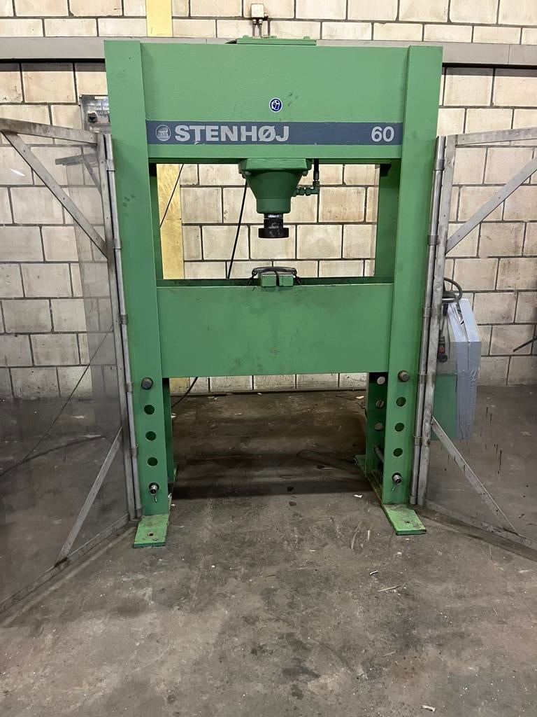 Werkplaatspers Stenhoj cap 60 ton met schermbeveiliging, Doe-het-zelf en Verbouw, Gereedschap | Overige machines, Ophalen of Verzenden