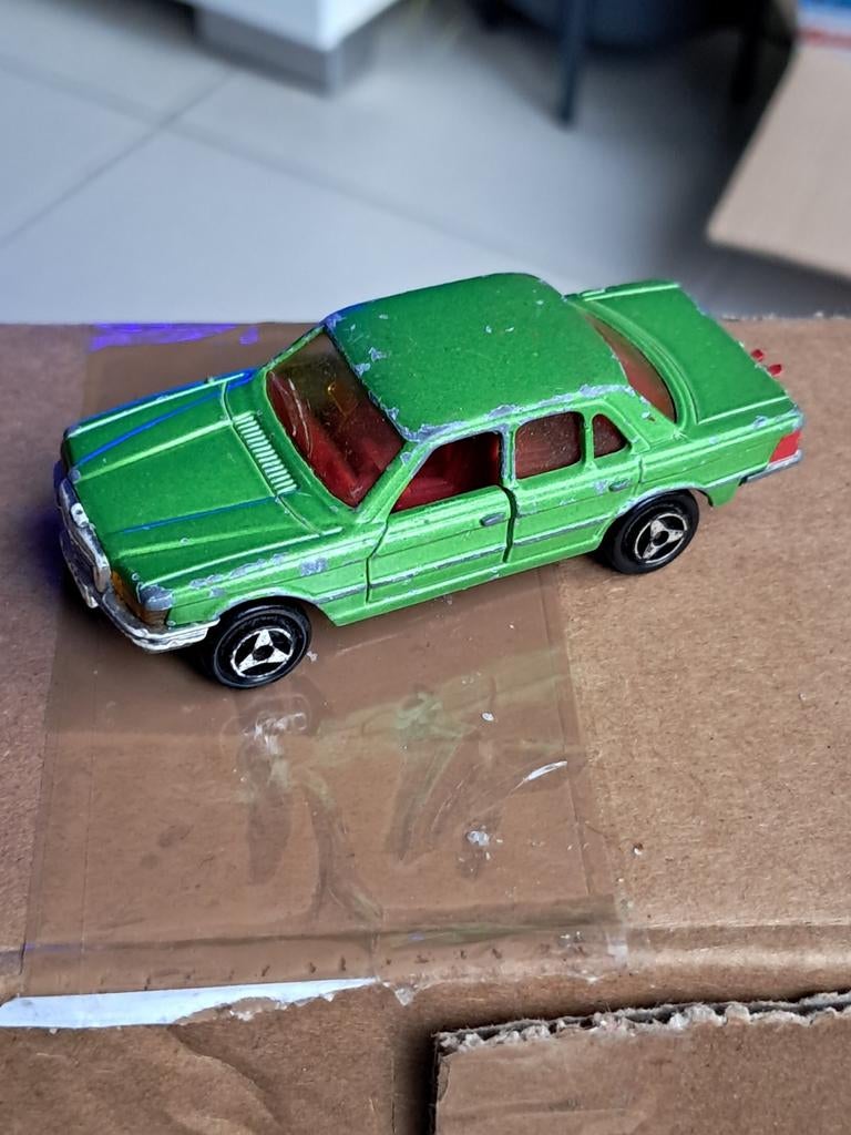 Majorette Mercedes-benz 450 SE groen bespeeld, Ophalen of Verzenden, Gebruikt, Auto