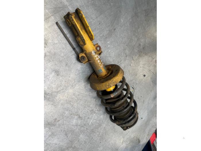 Schokdemperpoot links-voor van een Saab 9-5, Gebruikt, -, -, Ophalen of Verzenden