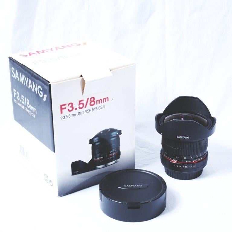 Samyang 8mm f/3.5 Fisheye Lens - Canon vatting, Ophalen of Verzenden, Gebruikt, Groothoek Fisheye-lens