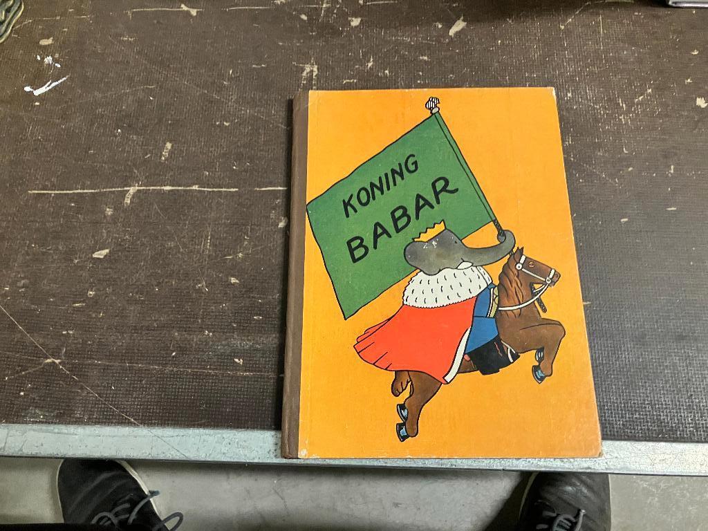 koning Babar olifant Brunhoff, Boeken, Fictie algemeen, Ophalen of Verzenden, Gelezen, Jean de Brunhoff