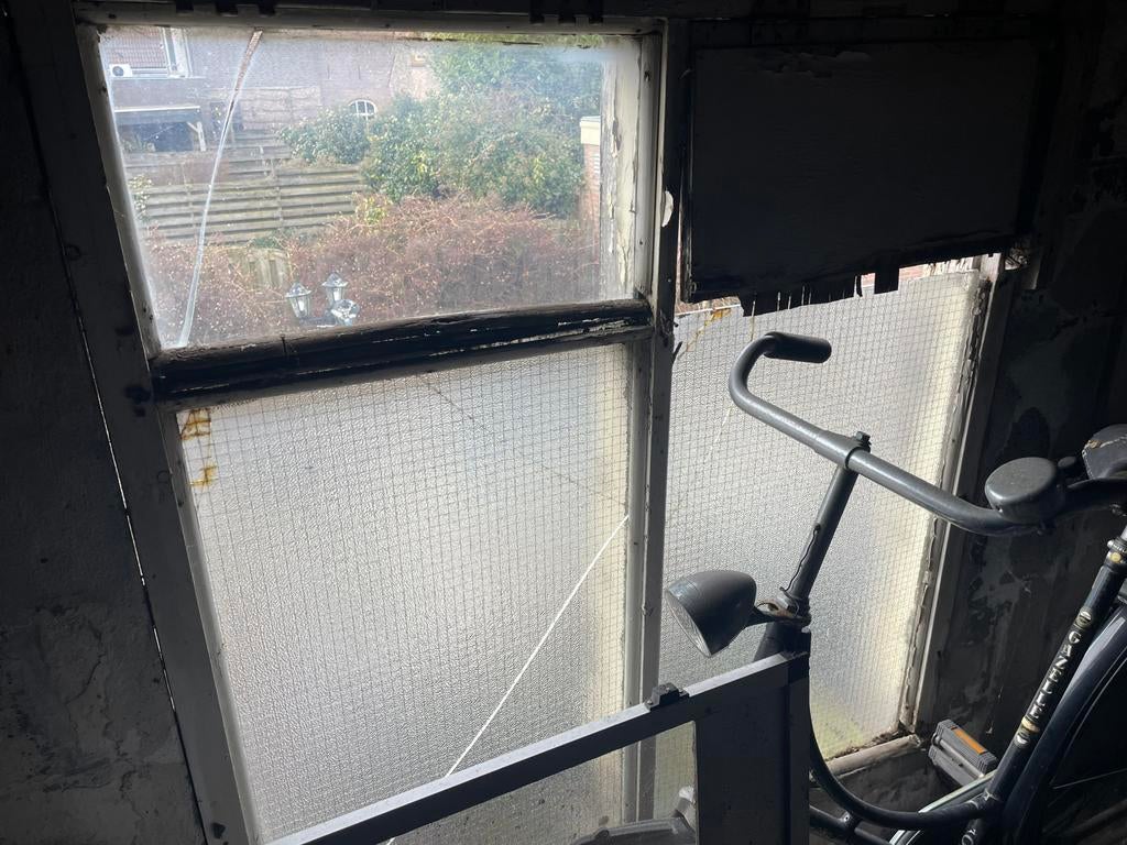 Gezocht kozijn incl glas 120x125, Doe-het-zelf en Verbouw, Kozijnen en Schuifpuien, 75 tot 150 cm, Overige materialen, Gebruikt