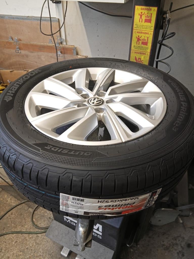 A1 carver GB VAG 5x100 Nieuw HANKOOK T-cross taigo 205-60-16, Auto-onderdelen, Banden en Velgen, Ophalen, 16 inch, Banden en Velgen