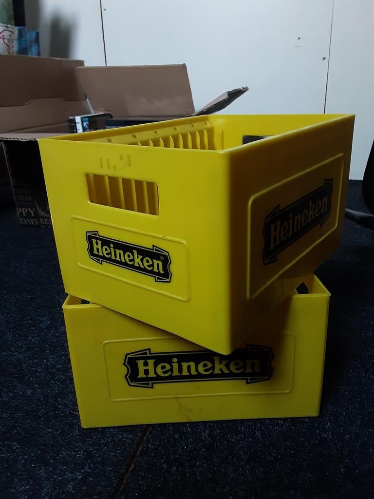 2 Heineken bier kratten / cdbakjes, Ophalen, Gebruikt, Overige typen, Heineken