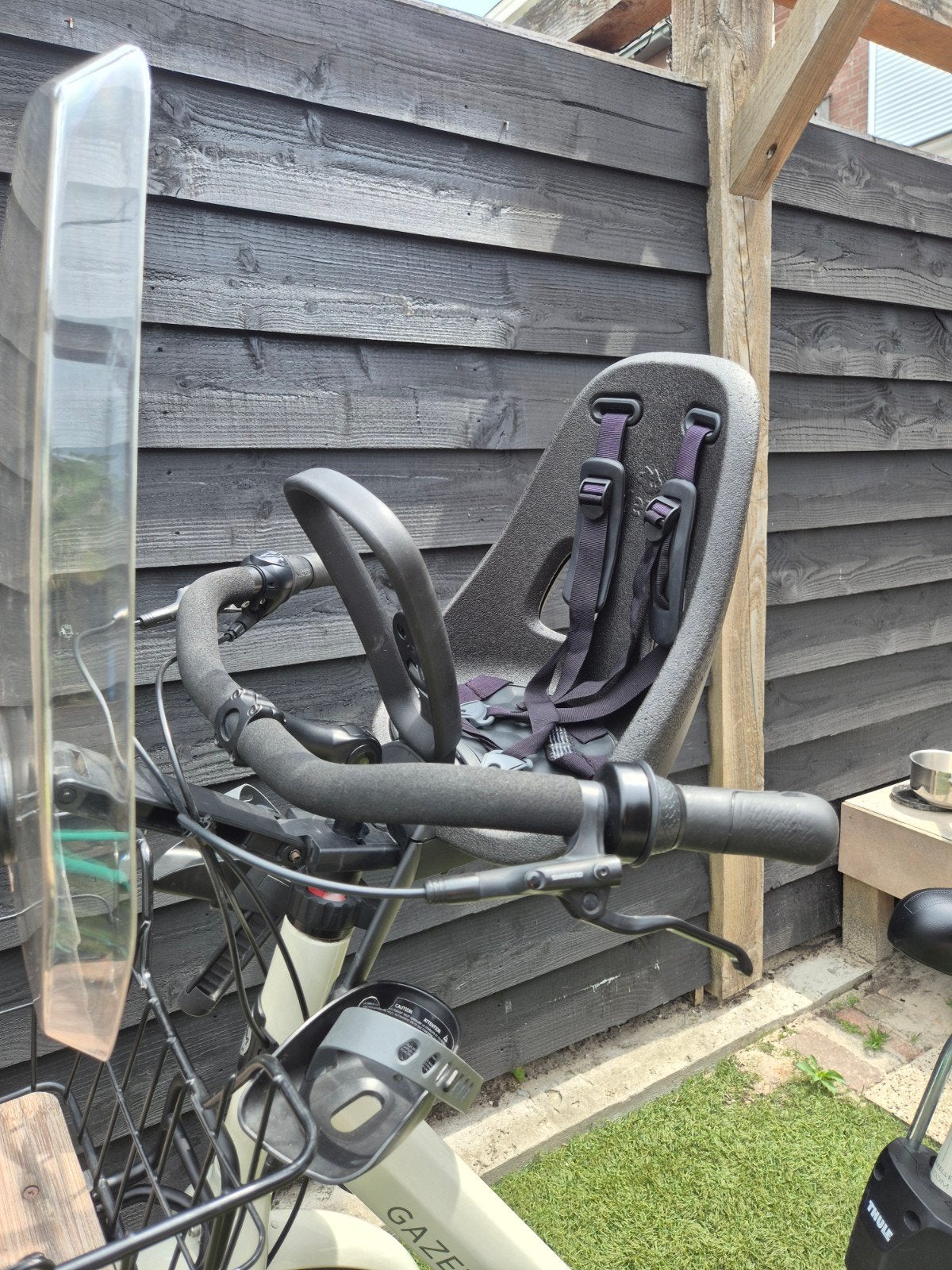 Thule yepp voorzitje nexxt mini + windscherm, 0 t/m 18 kg, Voorzitje, Ophalen of Verzenden, Thule Yepp