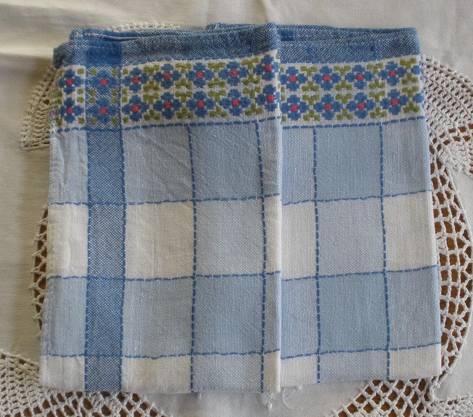 2 Vintage theedoeken / nr.32, Ophalen of Verzenden, Zo goed als nieuw, Blauw, Theedoek of Handdoek