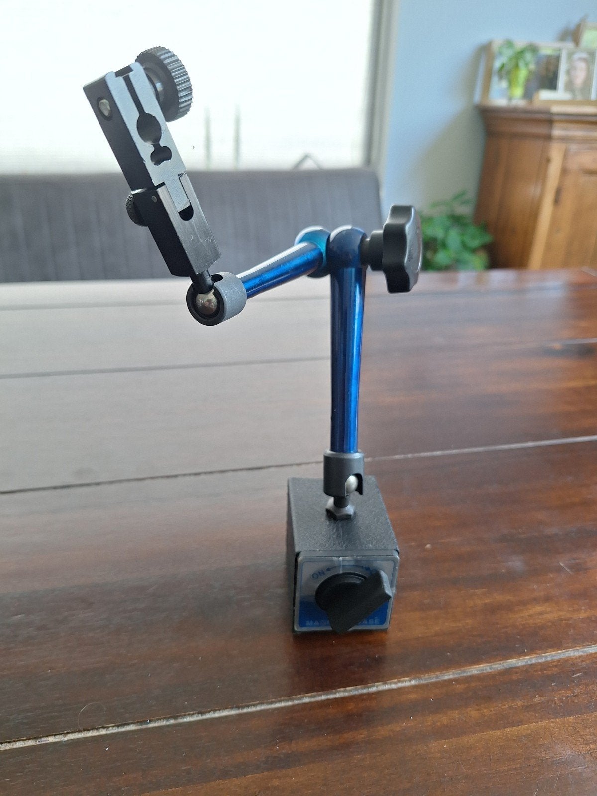 Magnetische basis met flexibele arm voor meetklok, Ophalen of Verzenden, Gebruikt, Overige typen, Overige merken