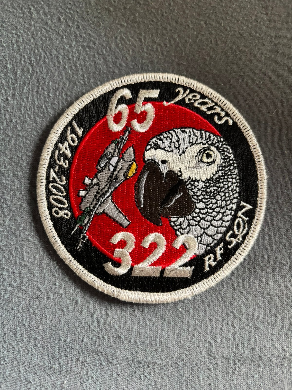 Embleem 65 jaar 322 SQN KLU, Verzenden, Luchtmacht, Nederland, Embleem of Badge
