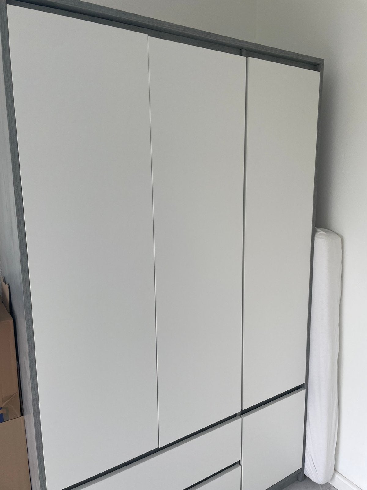 Jysk Kledingkast, Ophalen, Minder dan 50 cm, 75 cm of meer, Wit grijs