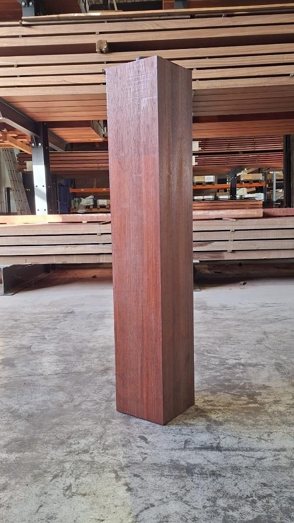 Houten sokkels / balken / palen, Huis en Inrichting, Woonaccessoires | Zuilen en Pilaren, Ophalen, Zo goed als nieuw