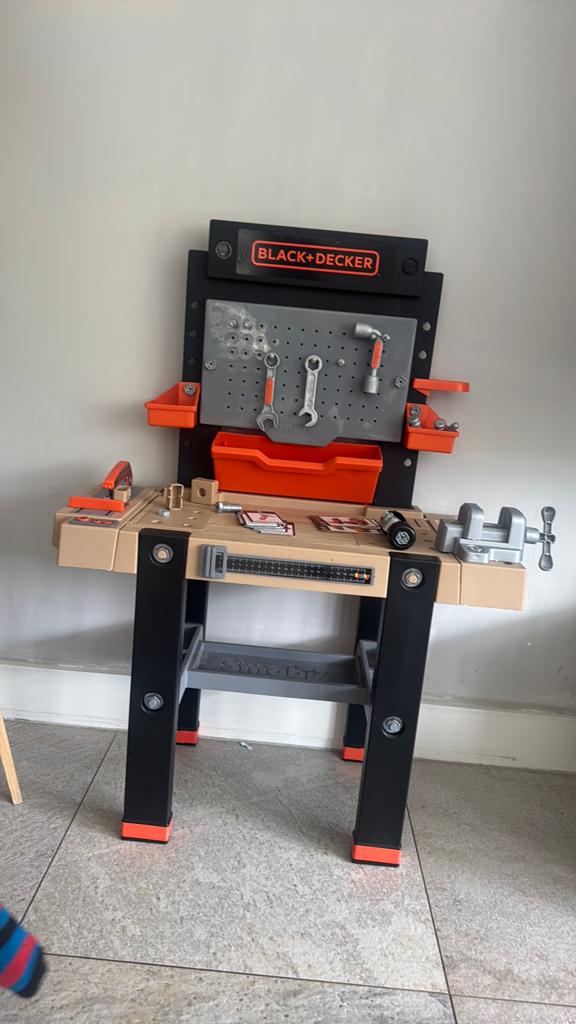 Black + Decker werkbank speelgoed, Ophalen, Zo goed als nieuw
