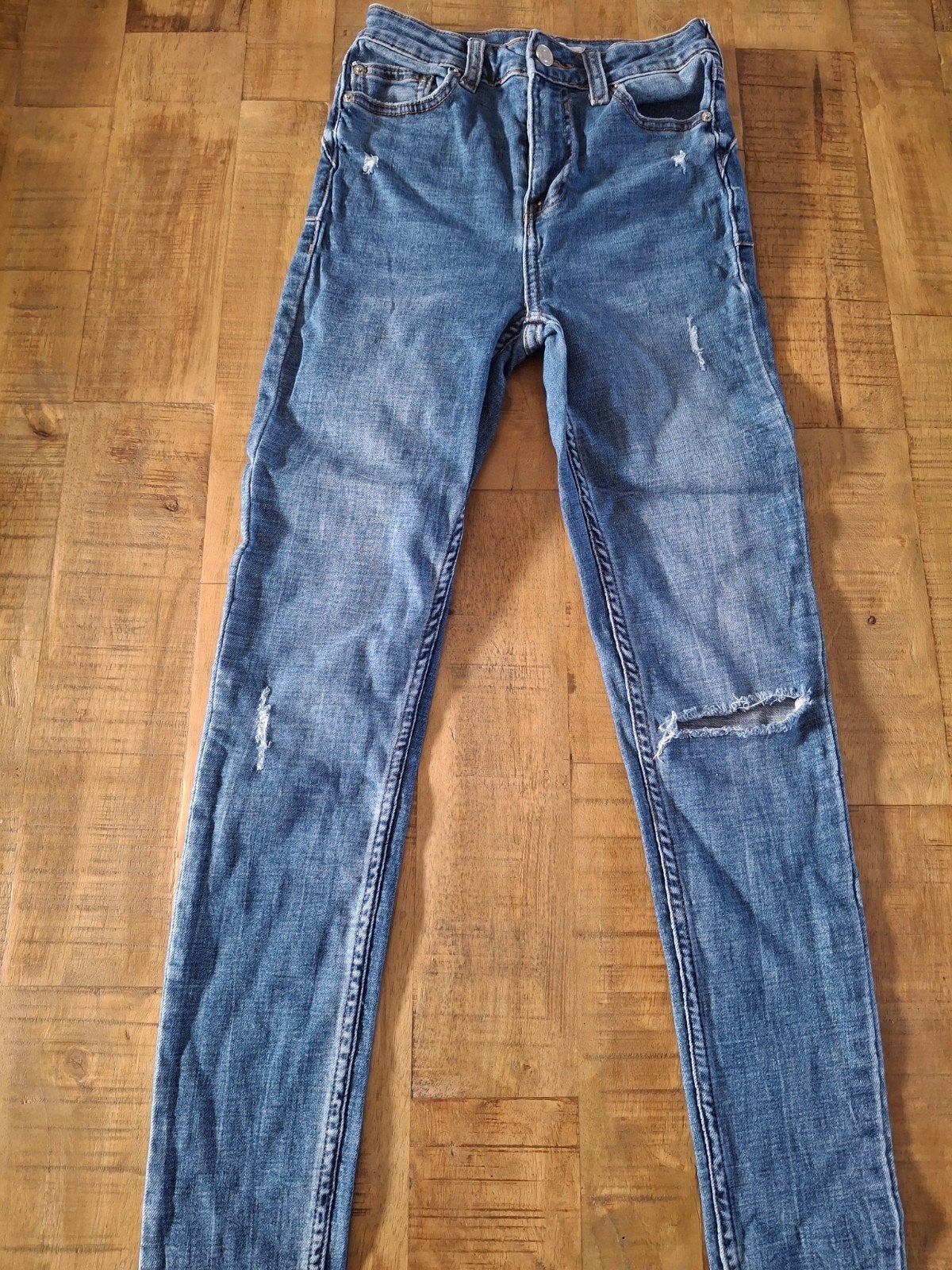 Denim Co skinny jeans spijkerbroek in goede staat maat 34.
G, Ophalen of Verzenden, Zo goed als nieuw, Blauw, W27 (confectie 34) of kleiner