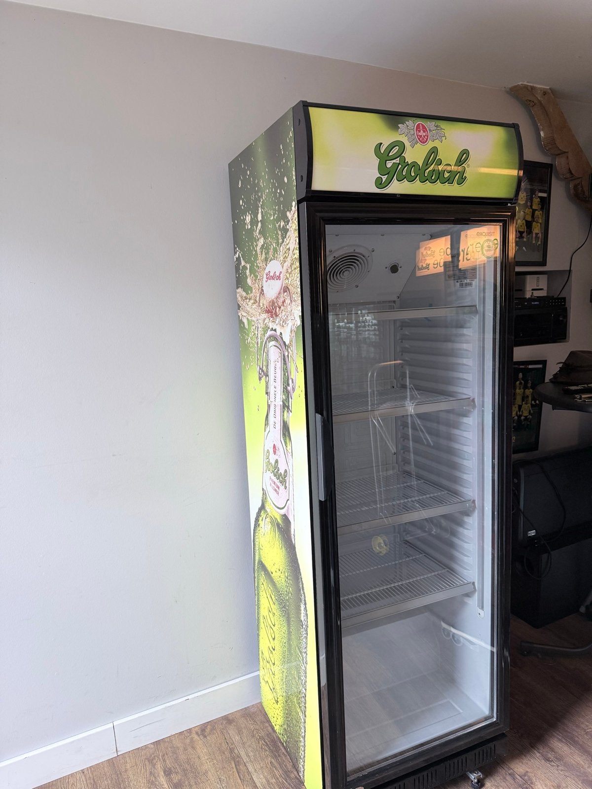 Grolsch Koelkast met Glazen Deur - Perfect voor Horeca/Thuis, Zonder vriesvak, 200 liter of meer, 60 cm of meer, Zo goed als nieuw