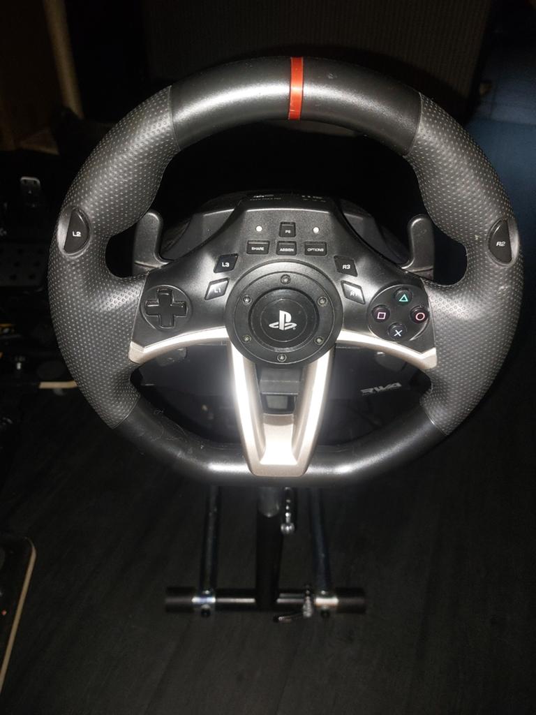 ⭐️Hori race stuur en pedalen⭐️en🔝inrichting ps4/ps3, Ophalen, Zo goed als nieuw