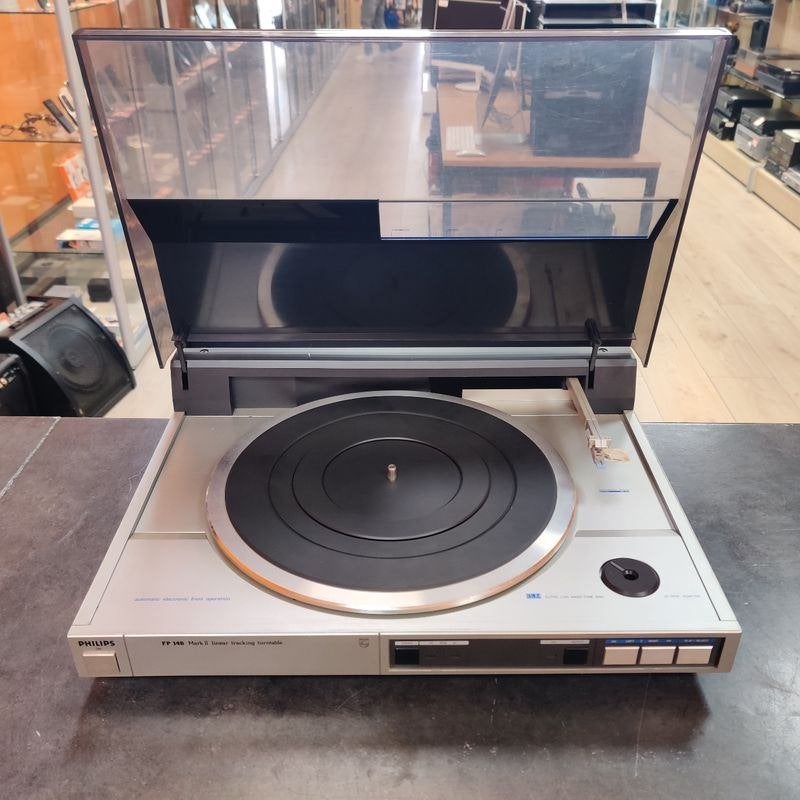 Philips Linear Tracking Turntable FP146 || nu voor €99,99, Philips, P, P, P
