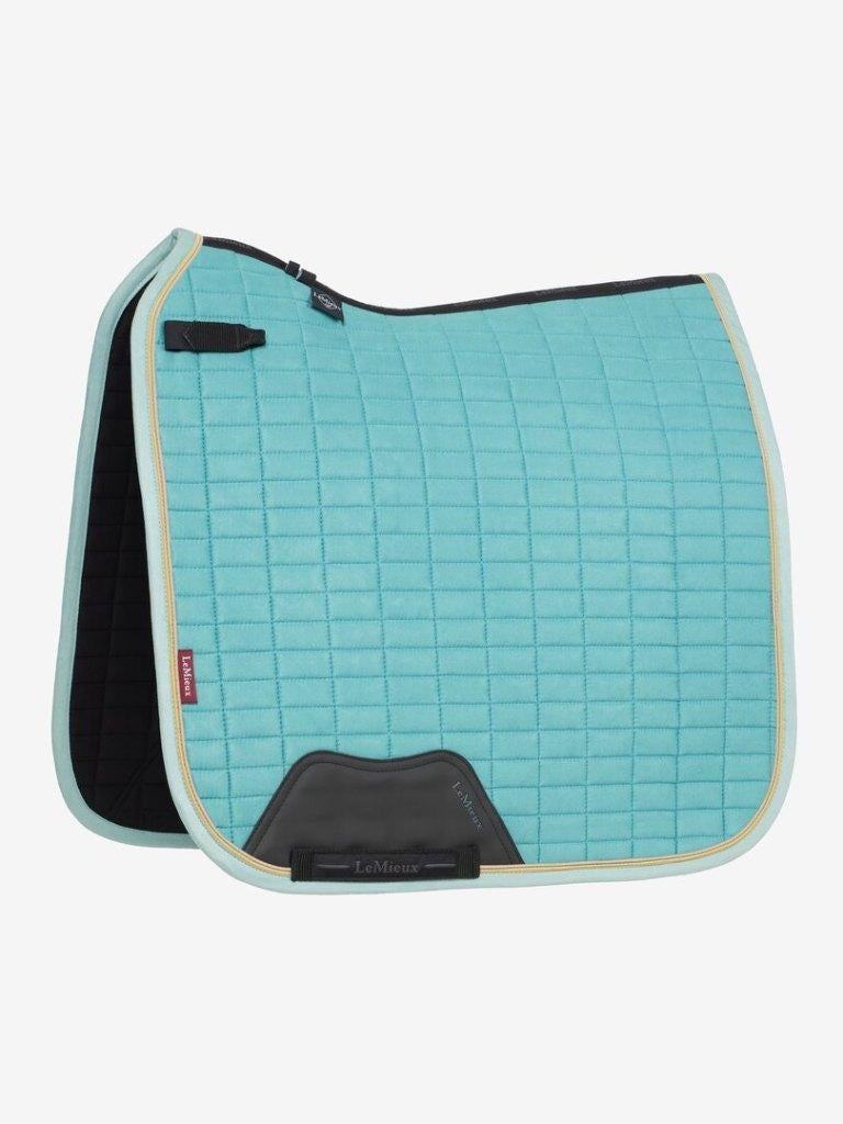 LeMieux zadeldek Suede Dressage Square lagoon, Dieren en Toebehoren, Full (L), Zadeldekje, Nieuw, Ophalen of Verzenden