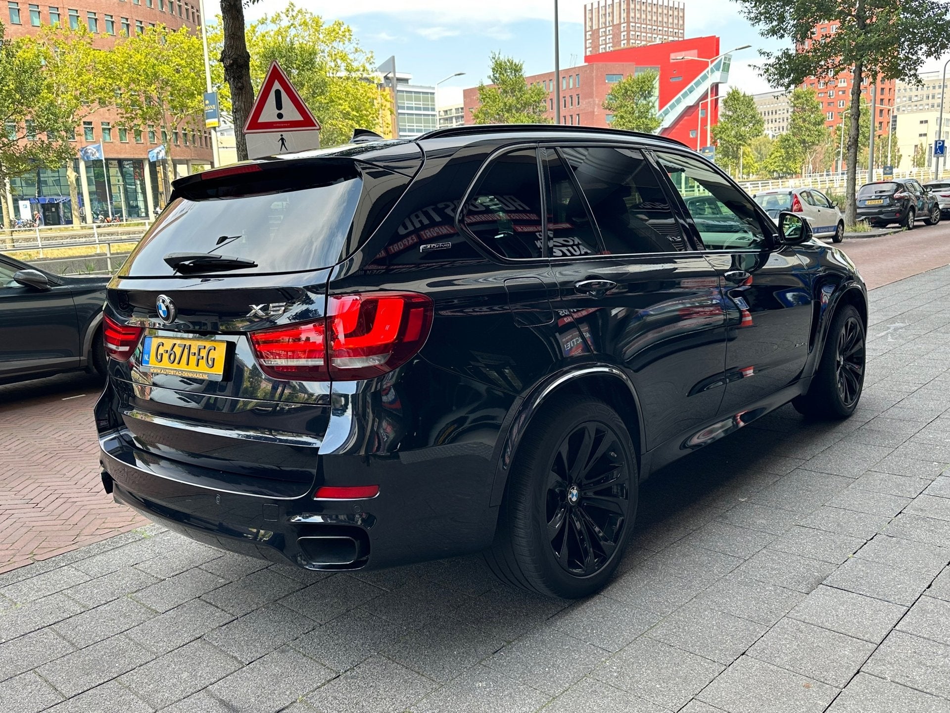 BMW X5 XDrive40e High Executive Aut Leer Navi Clima Camera P, Auto's, Gebruikt, 4 cilinders, Zwart, Bedrijf