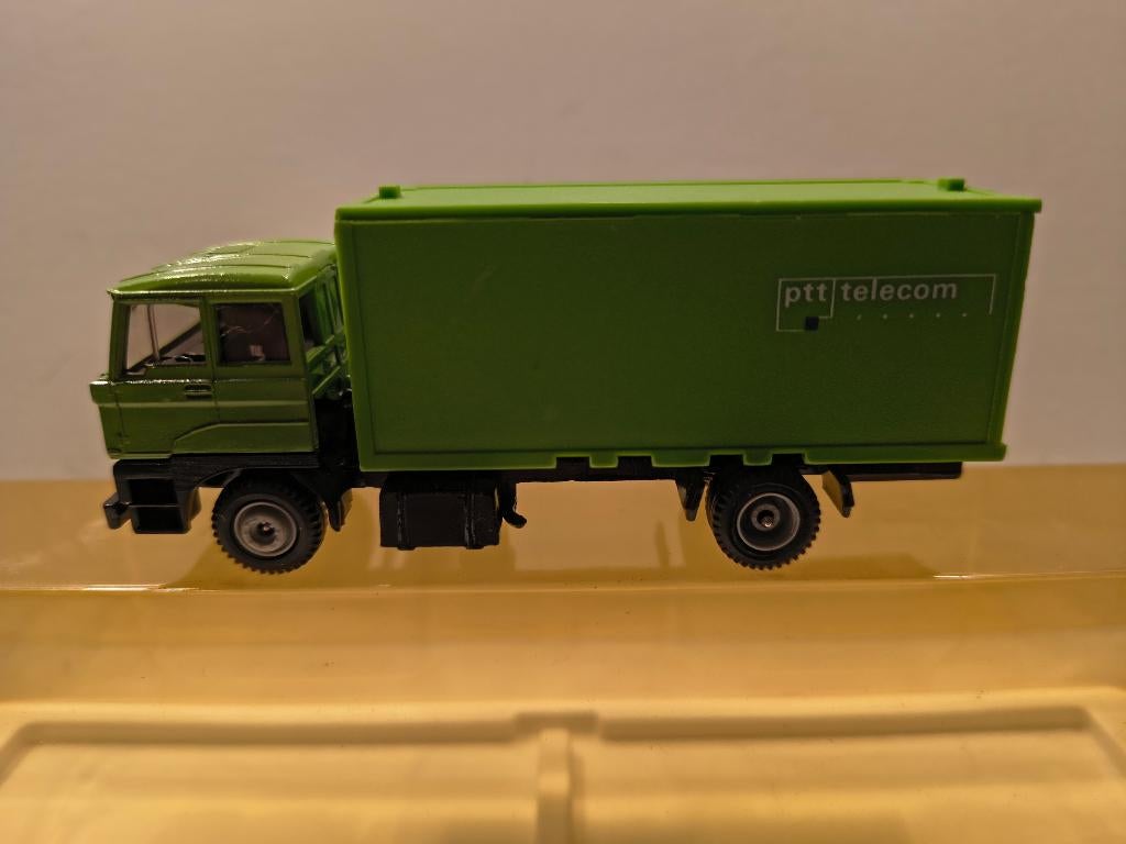 Efsi 9  Bakwagens  en 1 Truck, Ophalen of Verzenden, Zo goed als nieuw, Bus of Vrachtwagen, Efsi