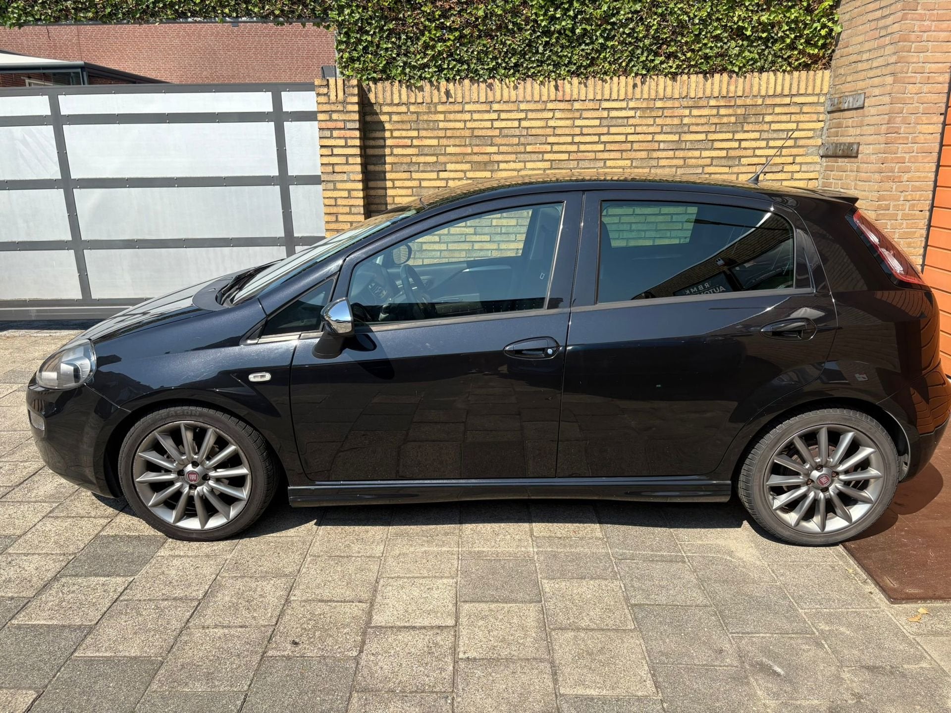 Fiat Punto Evo 0.9 TwinAir Sport, Auto's, Fiat, Voorwielaandrijving, Euro 5, Gebruikt, Zwart