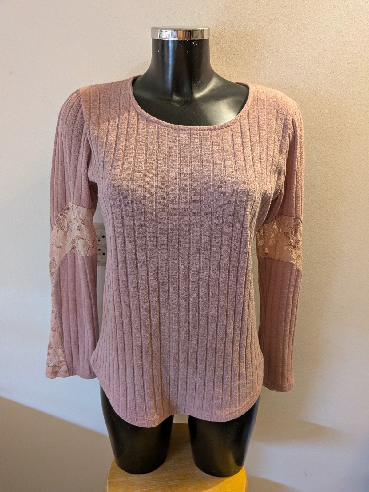 Roze trui - Maat L, Kleding | Dames, Ophalen of Verzenden, Zo goed als nieuw, Maat 42/44 (L), Roze