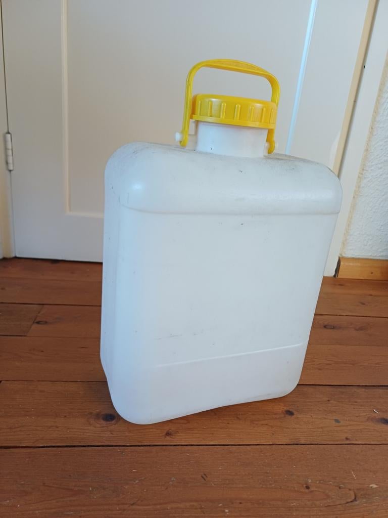 Jerrycan, Caravans en Kamperen, Ophalen