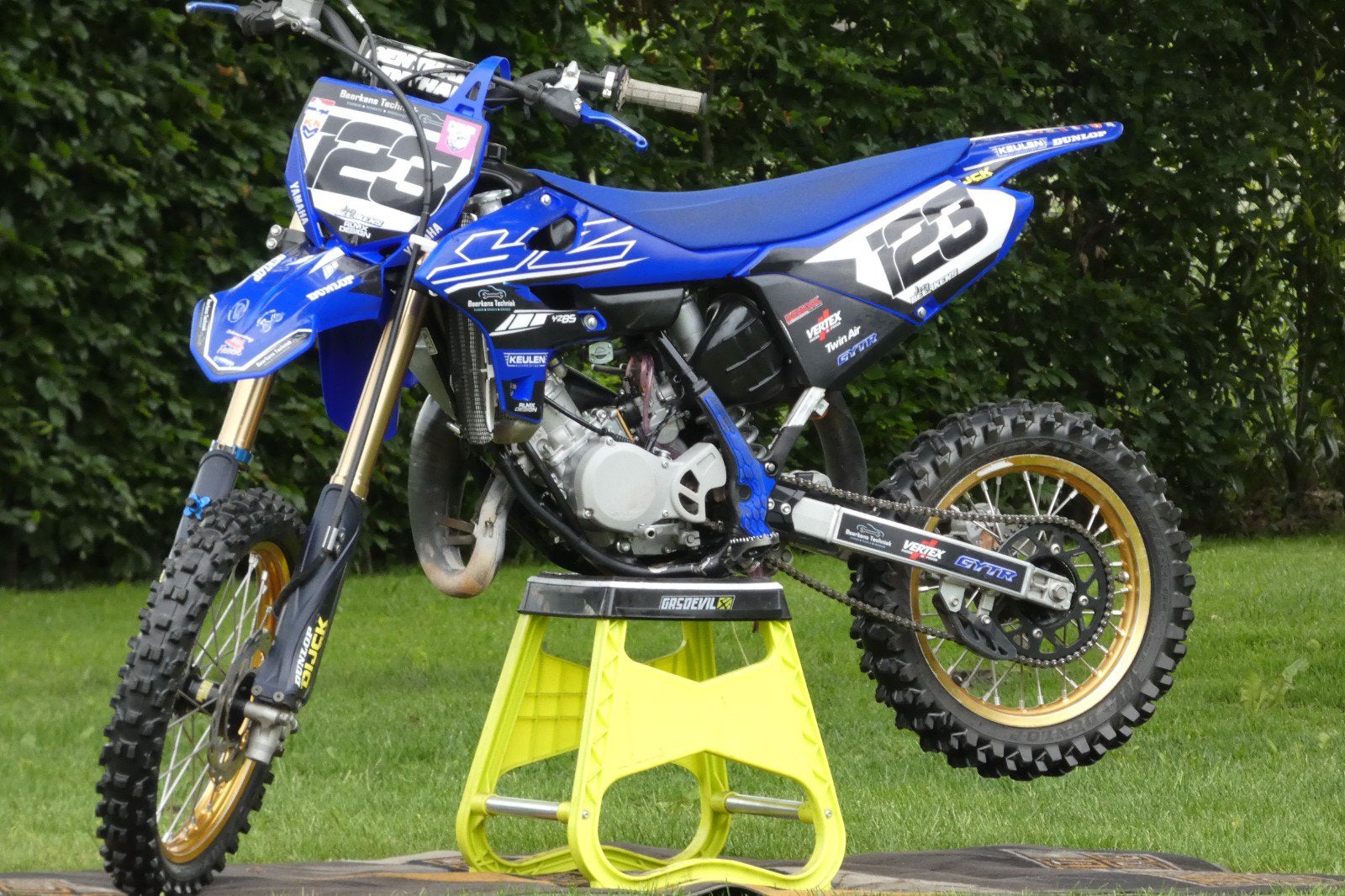 Yamaha yz85 2025, Fietsen en Brommers, Ophalen, 6 versnellingen, Yamaha, 85 cc